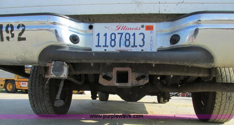 image for item F4044 2002 Ford F150 XLT SuperCab pickup truck