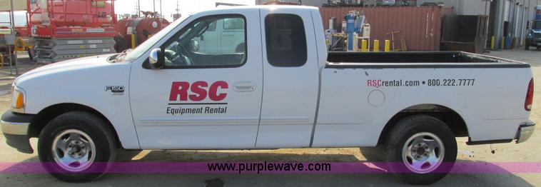 image for item F4045 2002 Ford F150 XLT SuperCab pickup truck