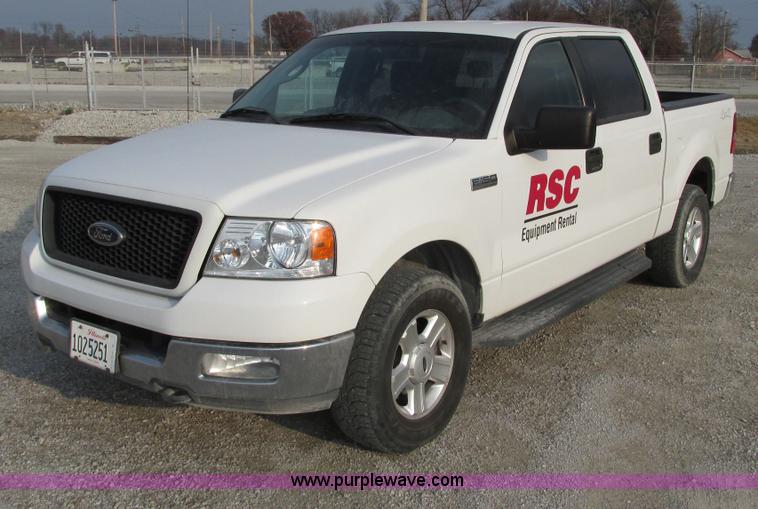image for item F4047 2004 Ford F150 XLT Super Crew pickup truck