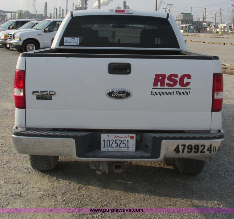 image for item F4047 2004 Ford F150 XLT Super Crew pickup truck