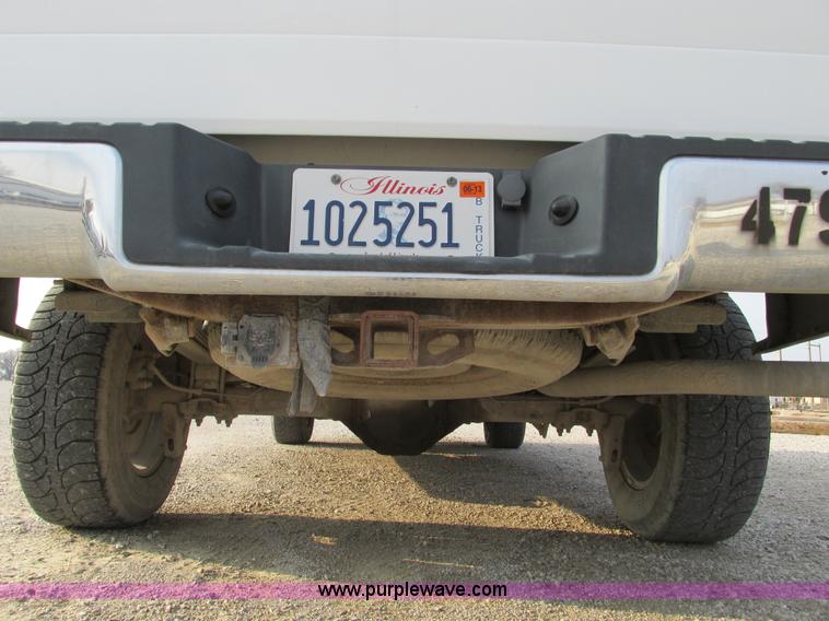 image for item F4047 2004 Ford F150 XLT Super Crew pickup truck