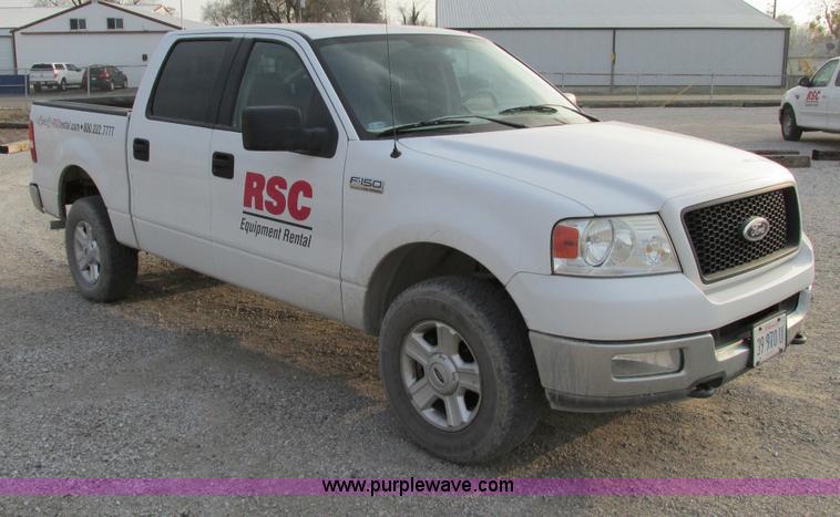 image for item F4048 2004 Ford F150 XLT Super Crew pickup truck