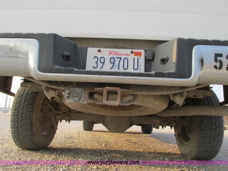 image for item F4048 2004 Ford F150 XLT Super Crew pickup truck