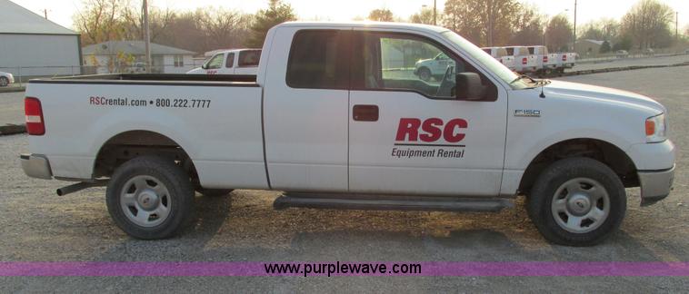 image for item F4049 2005 Ford F150 XLT SuperCab pickup truck