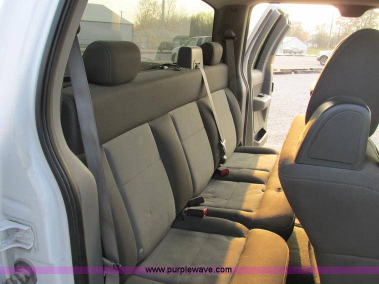 image for item F4049 2005 Ford F150 XLT SuperCab pickup truck