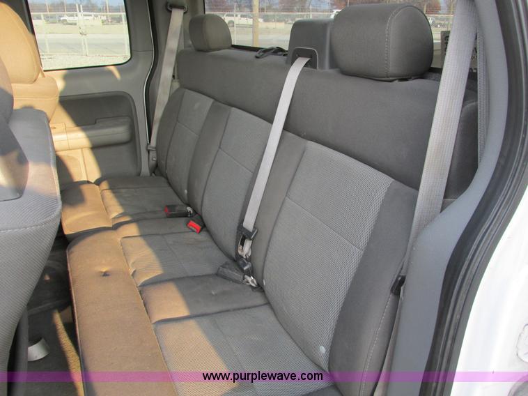 image for item F4049 2005 Ford F150 XLT SuperCab pickup truck