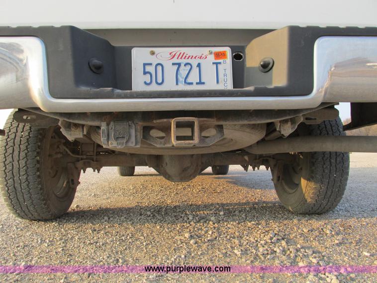 image for item F4049 2005 Ford F150 XLT SuperCab pickup truck