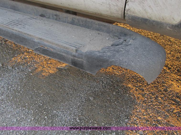 image for item F4049 2005 Ford F150 XLT SuperCab pickup truck