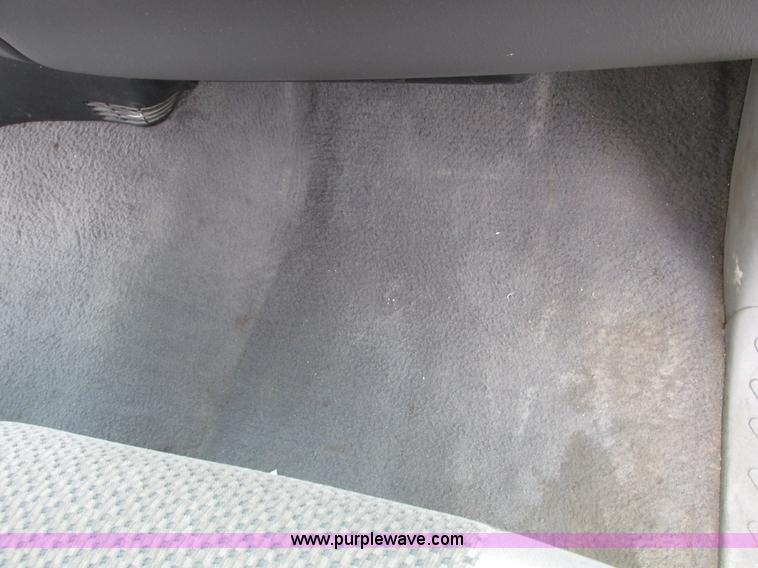 image for item F4054 2002 Ford F150 XLT SuperCab pickup truck