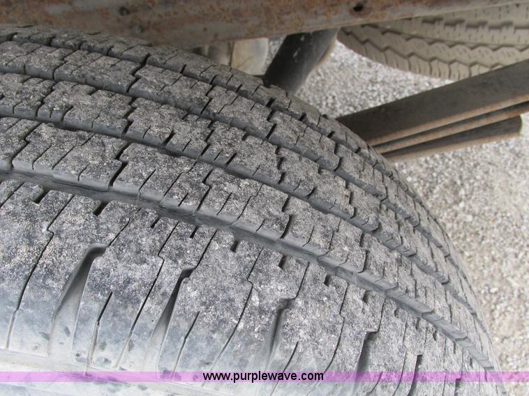 image for item F4054 2002 Ford F150 XLT SuperCab pickup truck