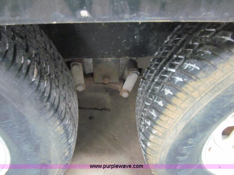 image for item F5796 2006 Magnum Pro MM655 towable generator