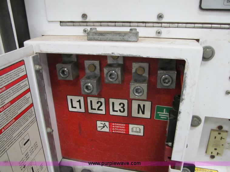 image for item F5796 2006 Magnum Pro MM655 towable generator