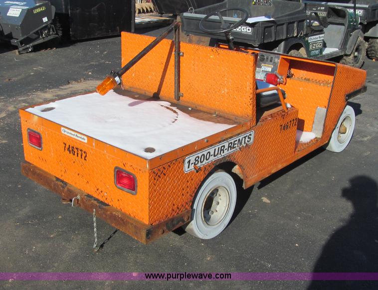 image for item F5797 2005 Motrec E-302 electric cart