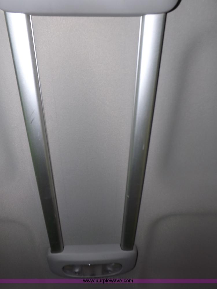 image for item F6344 2004 Ford F150 XLT Super Crew pickup truck