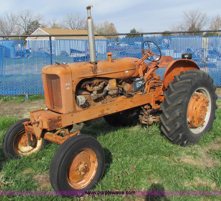 image for item B1663 Allis Chalmers WD45 tractor