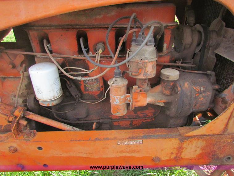 image for item B1663 Allis Chalmers WD45 tractor