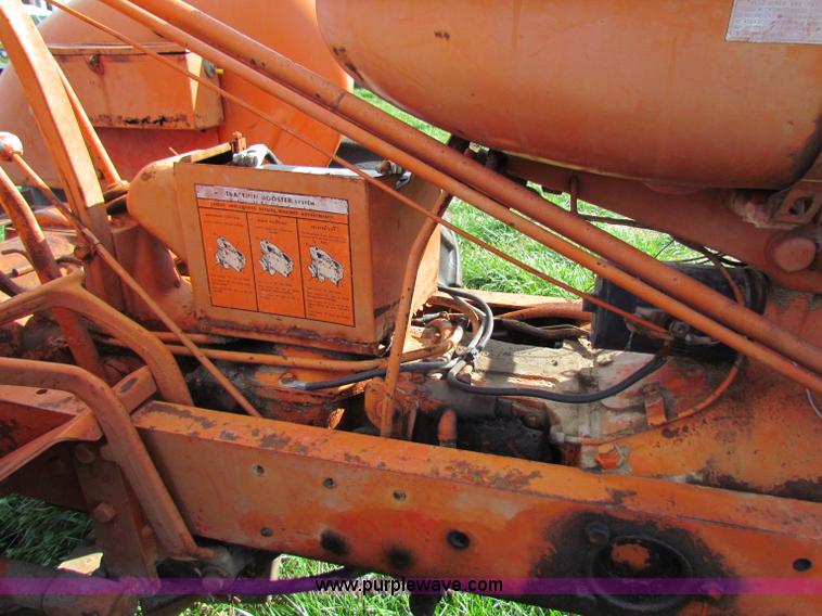 image for item B1663 Allis Chalmers WD45 tractor