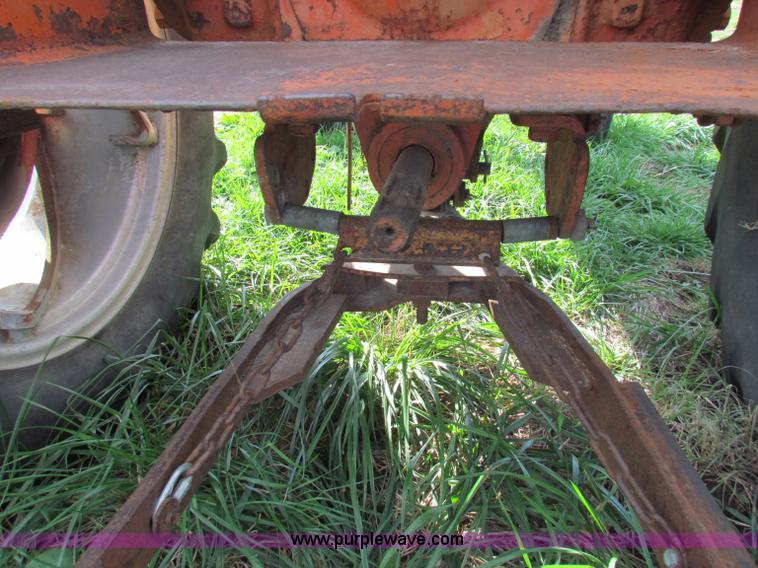 image for item B1663 Allis Chalmers WD45 tractor