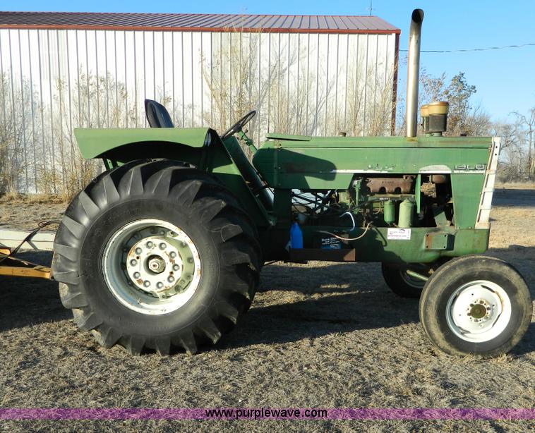 image for item B3983 1962 Oliver 1900 tractor