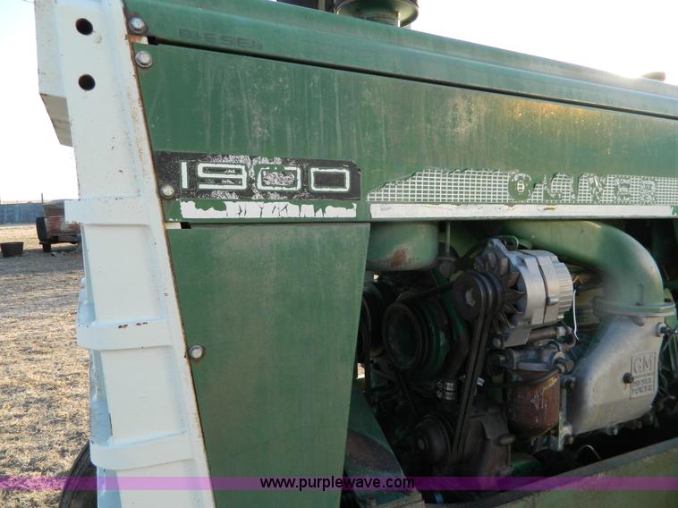 image for item B3983 1962 Oliver 1900 tractor