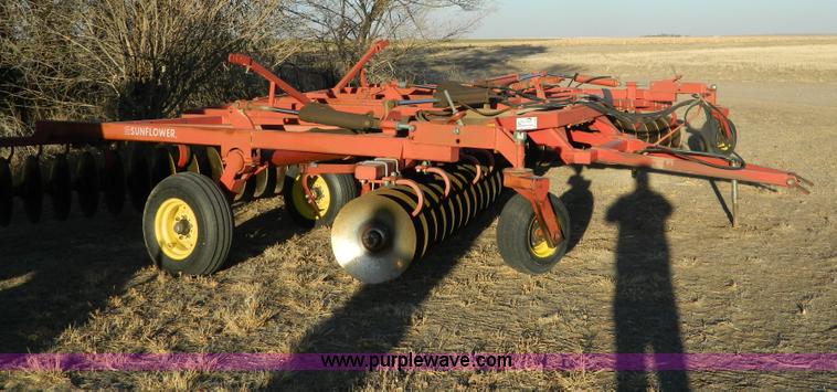 image for item B3986 Sunflower 1232 24' disc