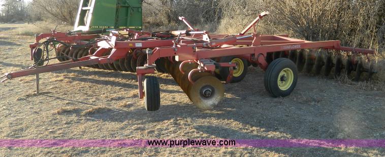 image for item B3986 Sunflower 1232 24' disc