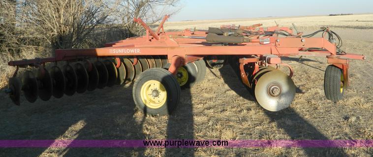 image for item B3986 Sunflower 1232 24' disc