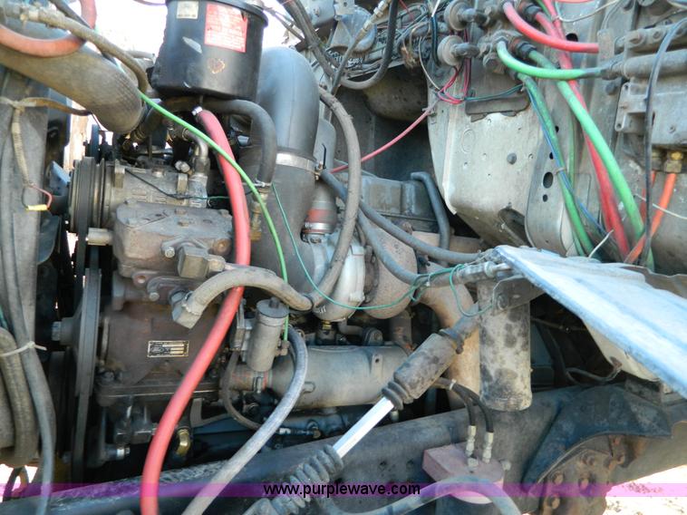 image for item B3998 1988 Ford L8000 feed truck