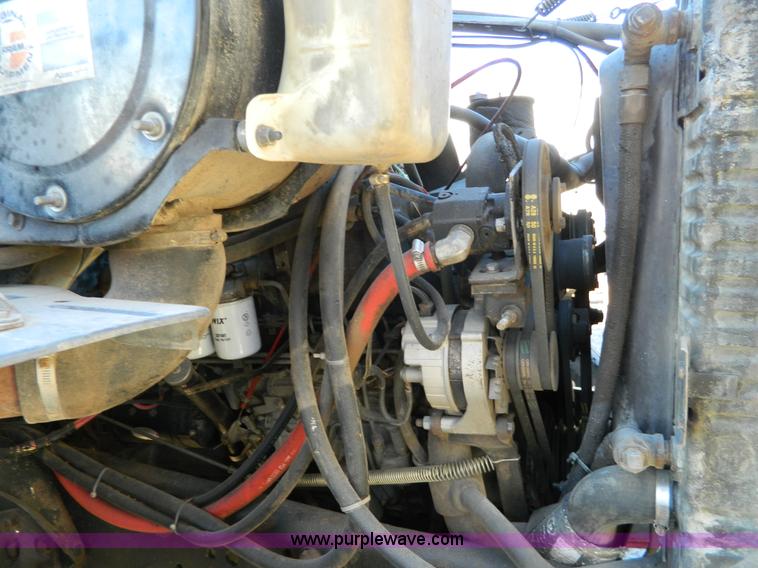 image for item B3998 1988 Ford L8000 feed truck