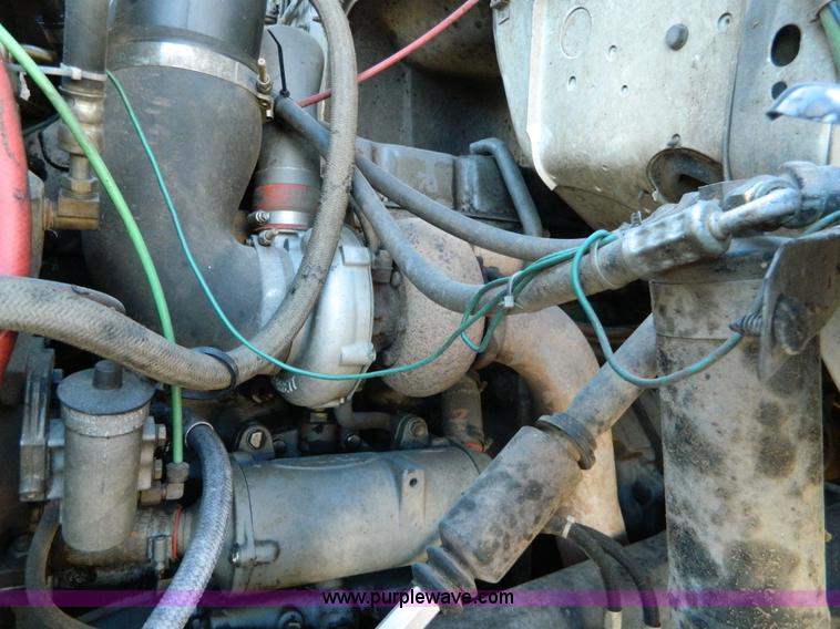 image for item B3998 1988 Ford L8000 feed truck