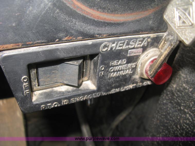 image for item B8224 1993 Tyler Titan 4300 floater spreader truck