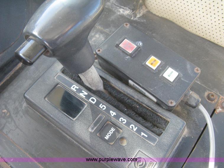 image for item B8224 1993 Tyler Titan 4300 floater spreader truck