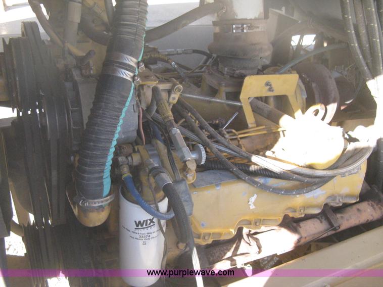 image for item B8224 1993 Tyler Titan 4300 floater spreader truck