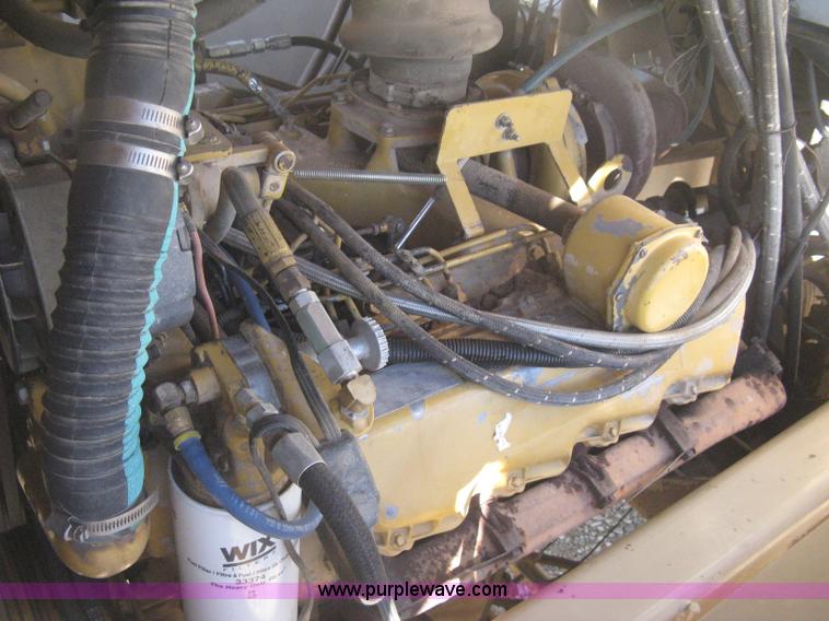 image for item B8224 1993 Tyler Titan 4300 floater spreader truck