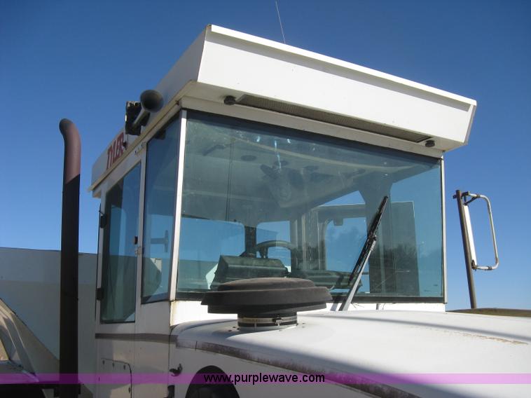 image for item B8224 1993 Tyler Titan 4300 floater spreader truck
