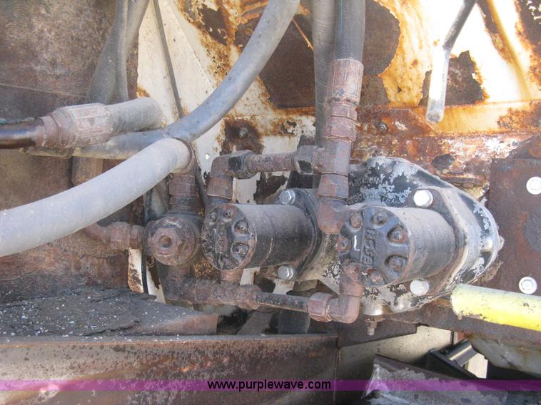 image for item B8224 1993 Tyler Titan 4300 floater spreader truck