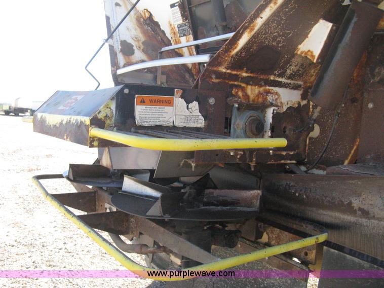 image for item B8224 1993 Tyler Titan 4300 floater spreader truck