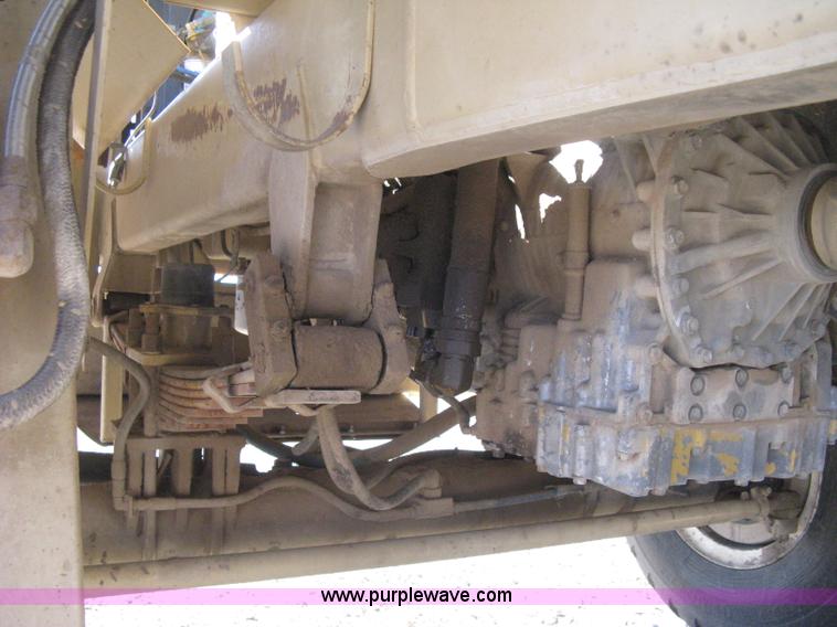 image for item B8224 1993 Tyler Titan 4300 floater spreader truck