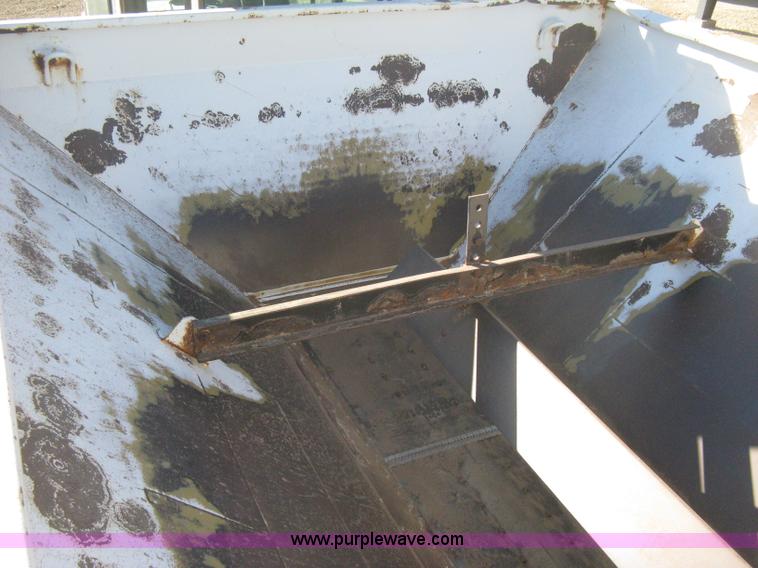 image for item B8224 1993 Tyler Titan 4300 floater spreader truck