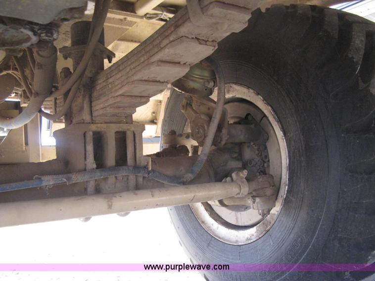 image for item B8224 1993 Tyler Titan 4300 floater spreader truck