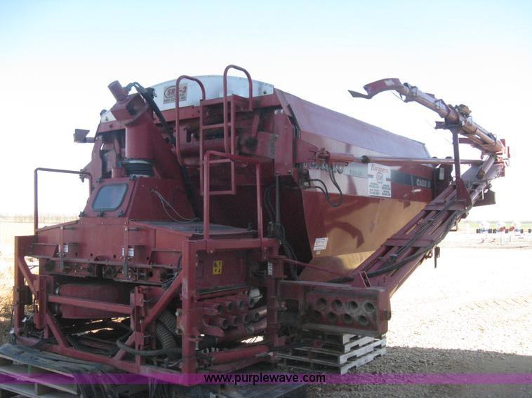 image for item B8225 Case IH FLX 810 Flex-Air applicator bed