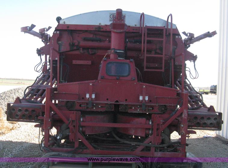 image for item B8225 Case IH FLX 810 Flex-Air applicator bed