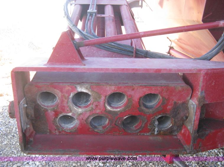 image for item B8225 Case IH FLX 810 Flex-Air applicator bed