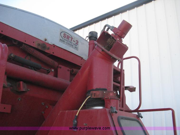 image for item B8225 Case IH FLX 810 Flex-Air applicator bed
