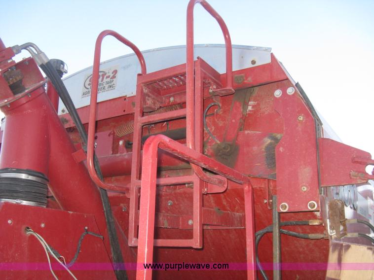 image for item B8225 Case IH FLX 810 Flex-Air applicator bed