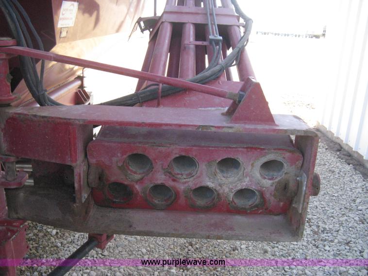 image for item B8225 Case IH FLX 810 Flex-Air applicator bed