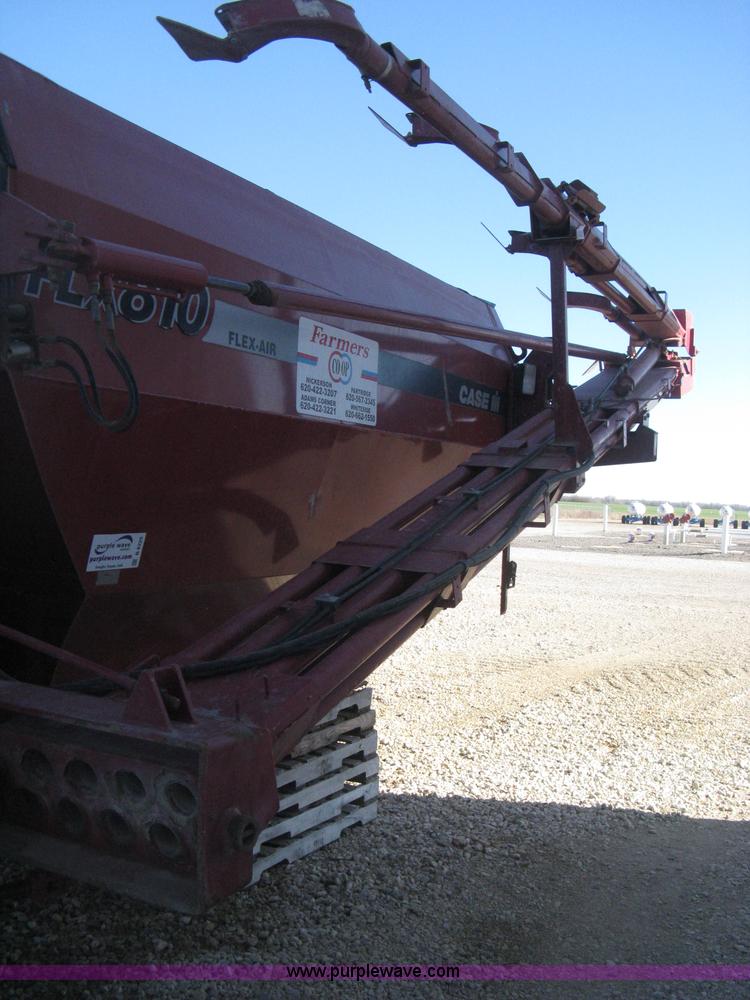 image for item B8225 Case IH FLX 810 Flex-Air applicator bed