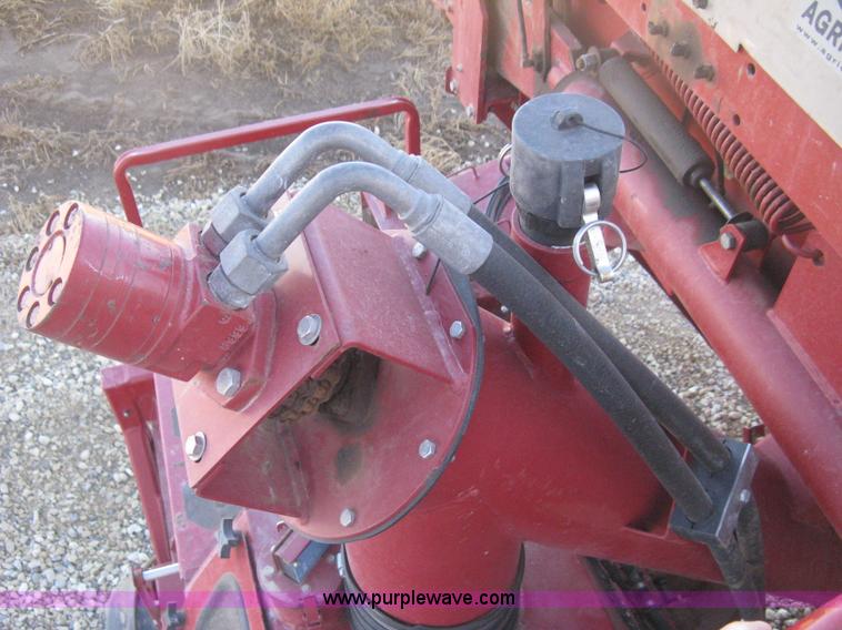 image for item B8225 Case IH FLX 810 Flex-Air applicator bed