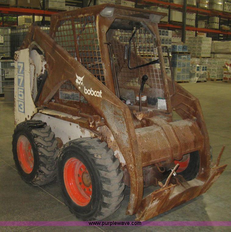 image for item B8327 1992 Bobcat 7753 skid steer