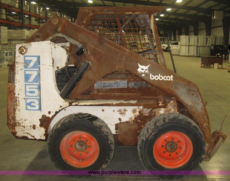 image for item B8327 1992 Bobcat 7753 skid steer